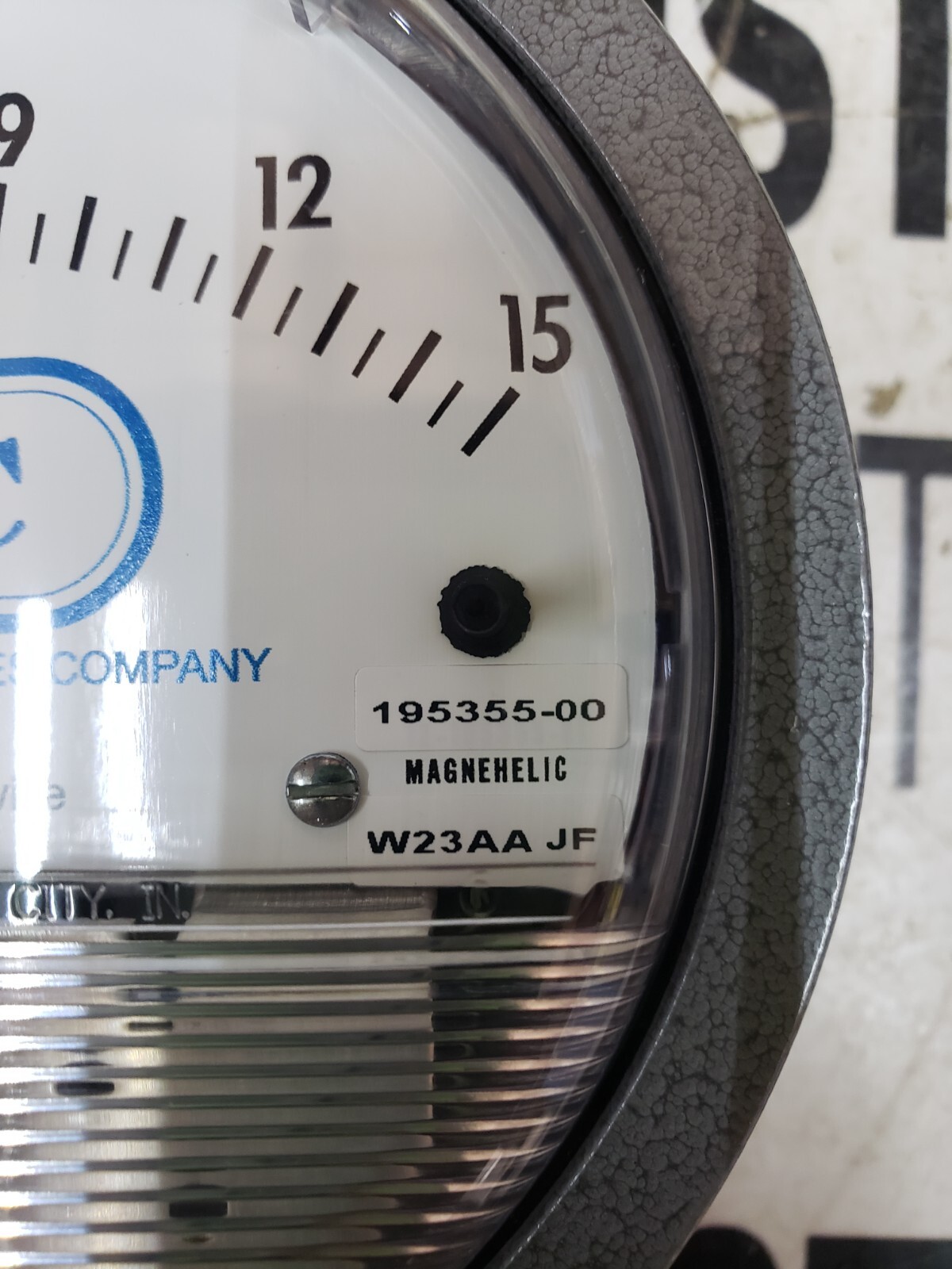DWYER W23AA JF IAC GAUGE