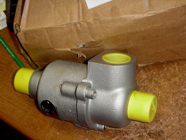 NEW MAGEBA (R 1-1/4″ R) (K04634) 17BAR FABRIK# 3085K WEAVING PUMP VALVE EP260/42