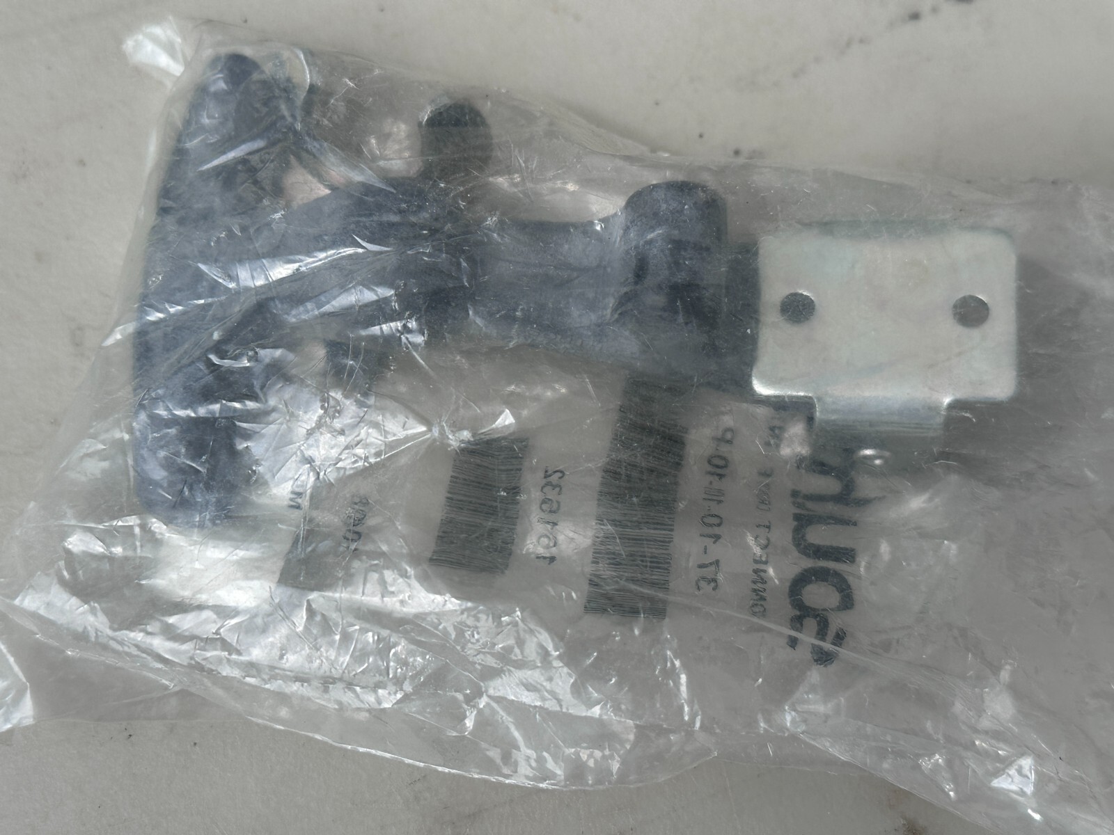 Southco 37-10-101-10-P F Style XL T-Hndl STL Flexible Draw Latch (Lot of 2)