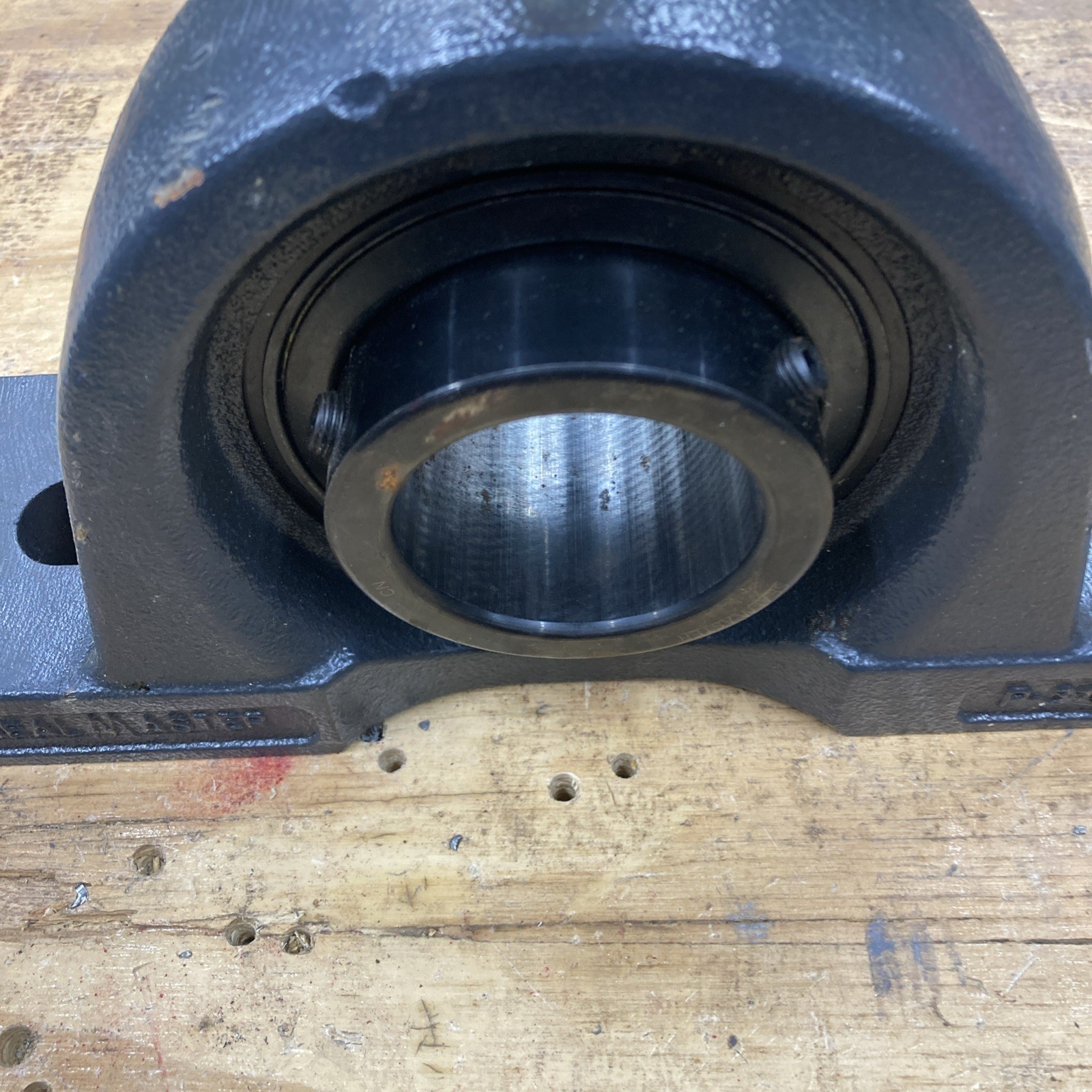 Sealmaster MP-35C Gold Line 2 Bolt Pillow Block Bearing 2-3/16″ Bore (NEW)