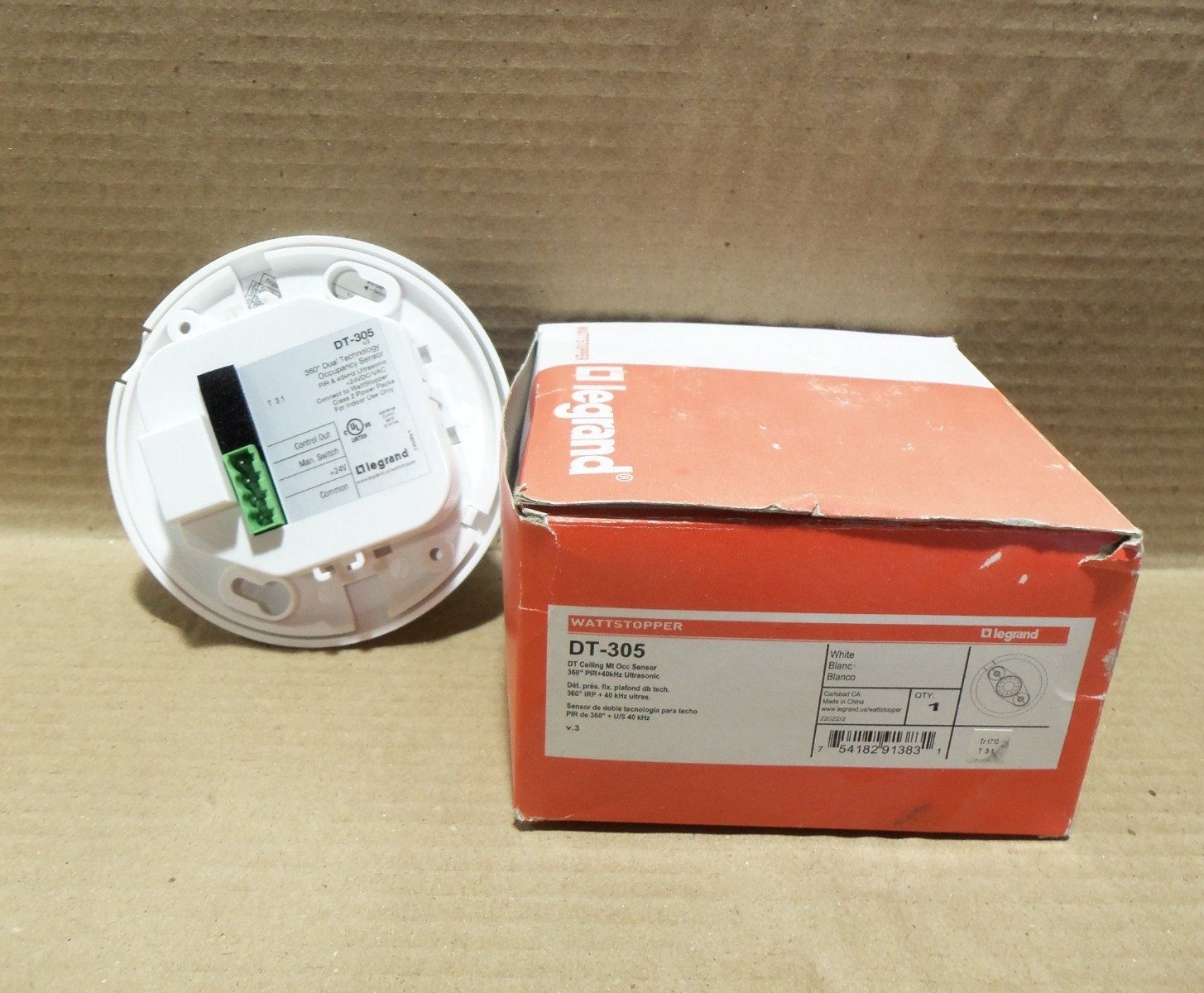 New Legrand/Wattstopper DT-305 DT Ceiling Mount Occupancy Sensor