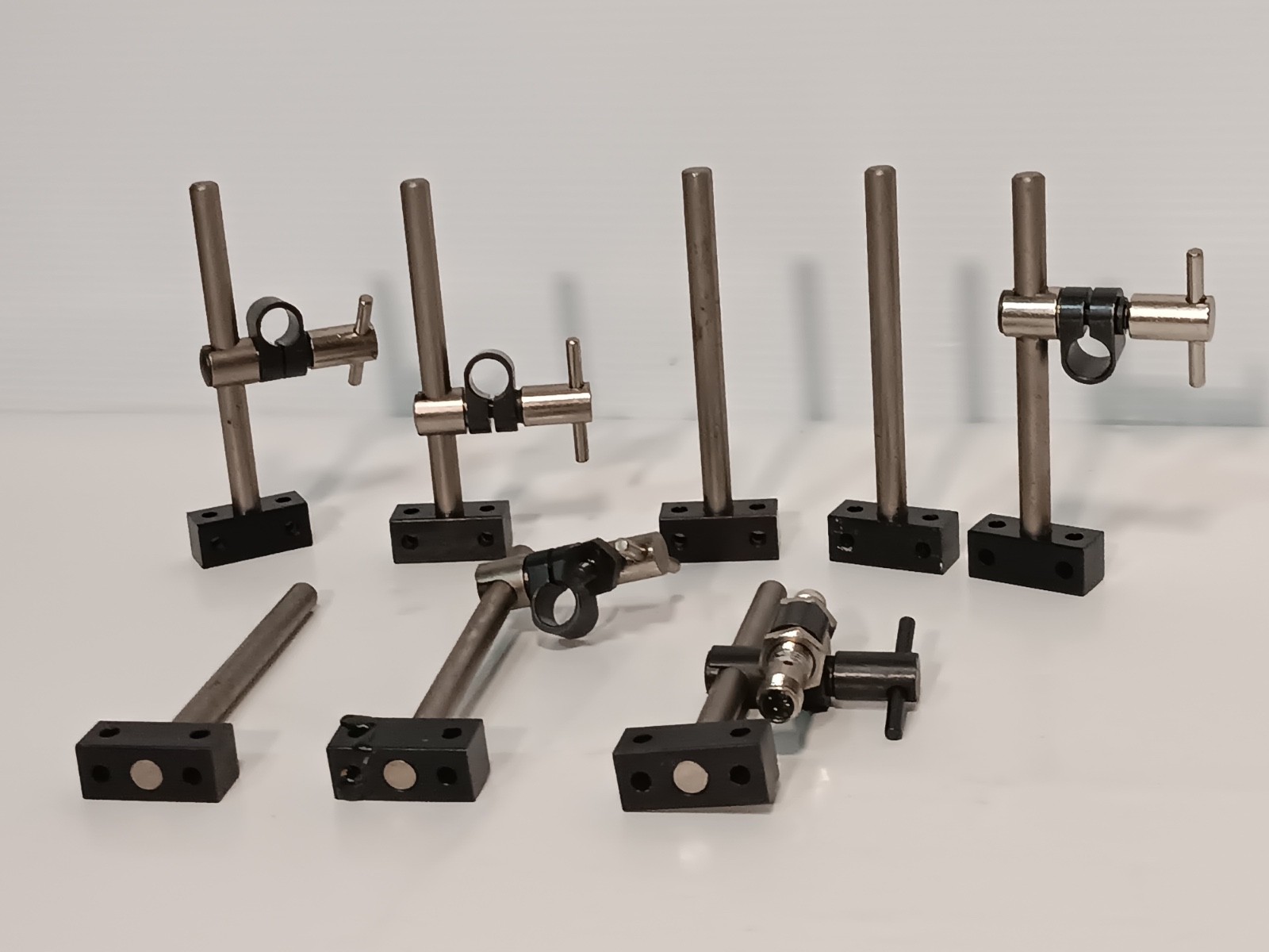 Lot of 8 LSP Industries P-925 Swivel Nozzle Bracket Holders, As Shown