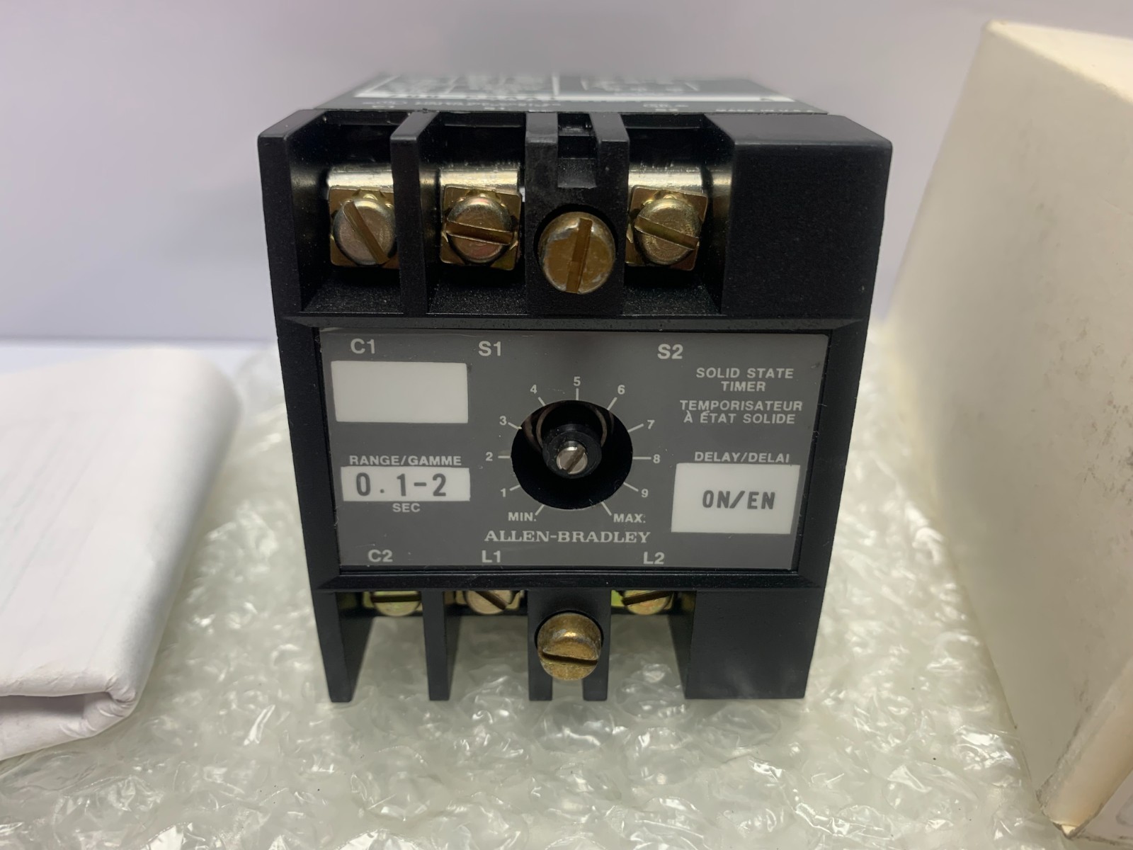 NEW ALLEN BRADLEY 700-PSAA1 /A TIMING RELAY 115-120V 60HZ 110V 50HZ 0.1-2S DELAY