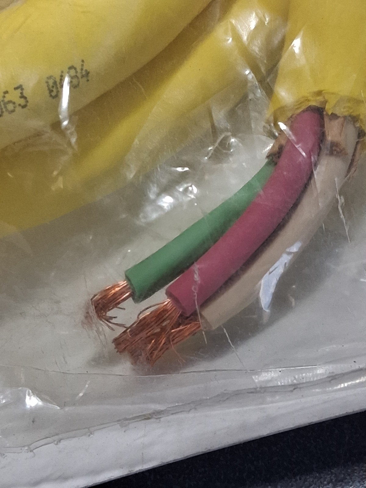 WOODHEAD BRAD CONNECTIVITY 1300000074 CORDSET 4P FEMALE 6′ NEORENE NIB