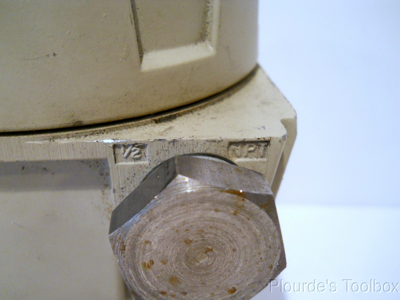 Unused Bailey Series 10K 1/2″ NPT Gage Press Transmitter KA11311, 50 PSIG