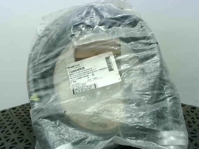 Brad Power CC4030K17M030G Power Extension Cable 1300640439-Factory Sealed Packag