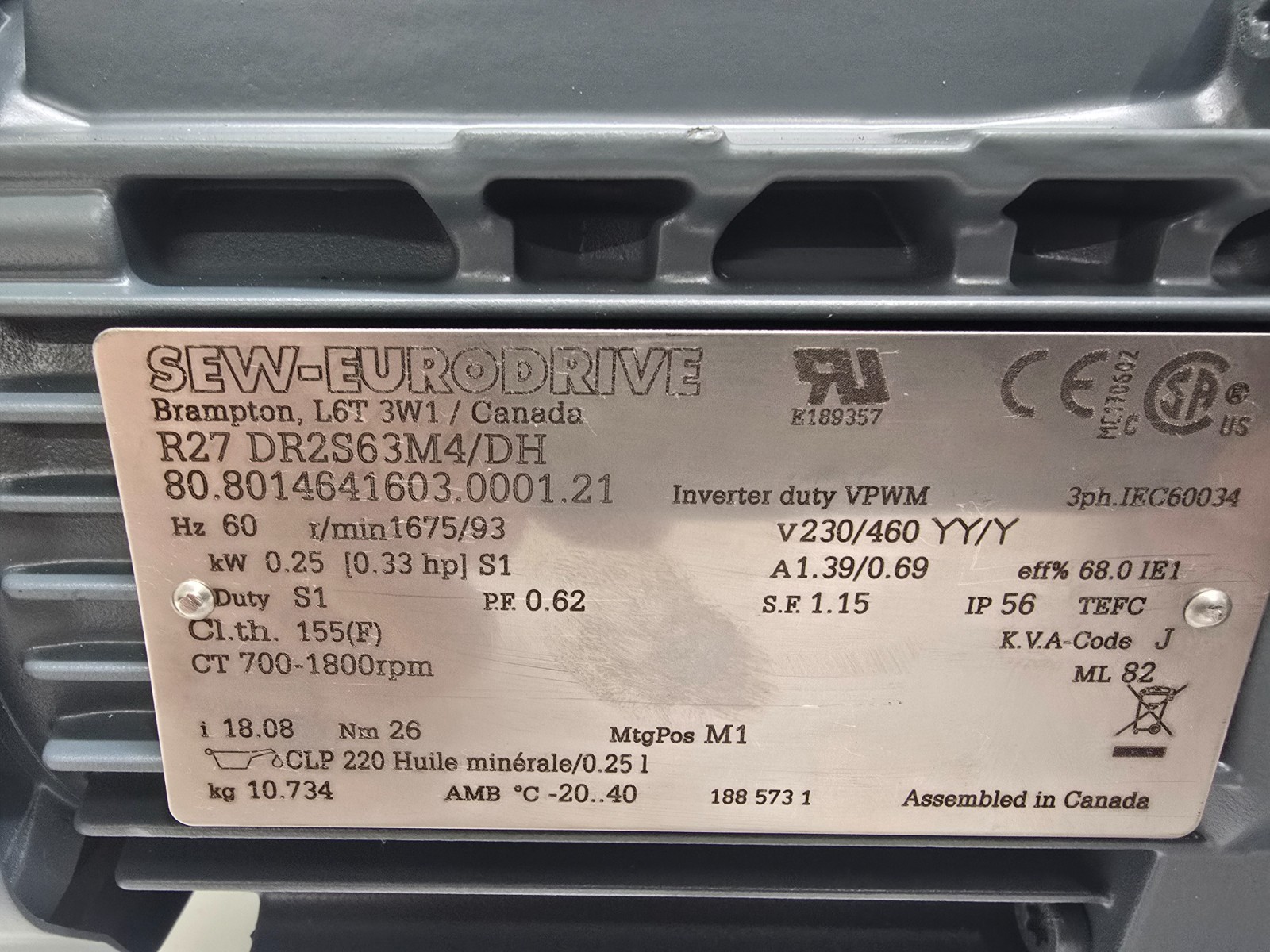 NEW OLD STOCK! SEW-EURODRIVE GEARMOTOR R27-DR2S63M4/DH