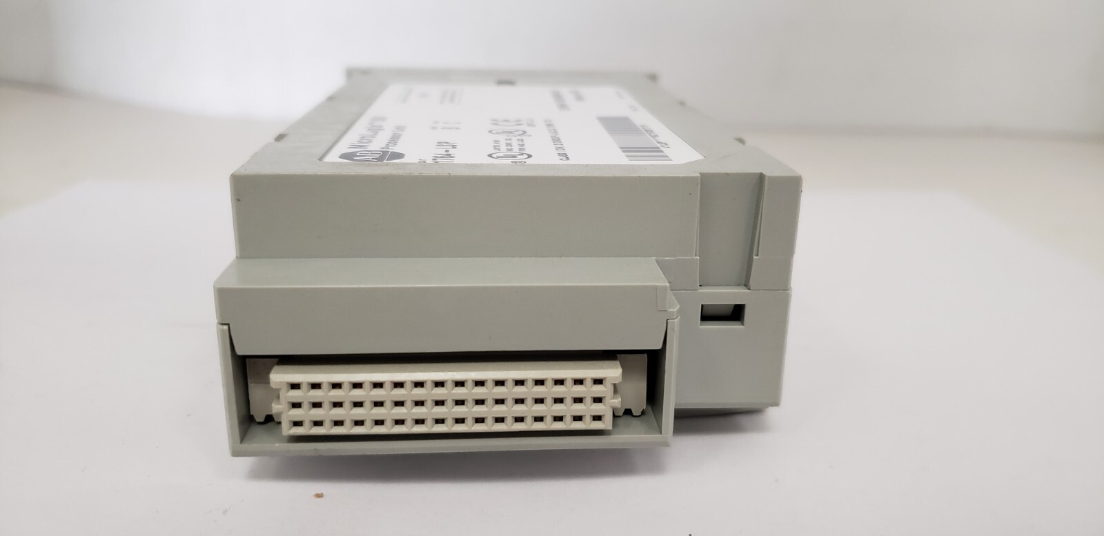 ALLEN BRADLEY 1764-LSP PROCESSOR UNIT MICROLOGIX 1500, SER. B REV. C, 300mA 5VDC