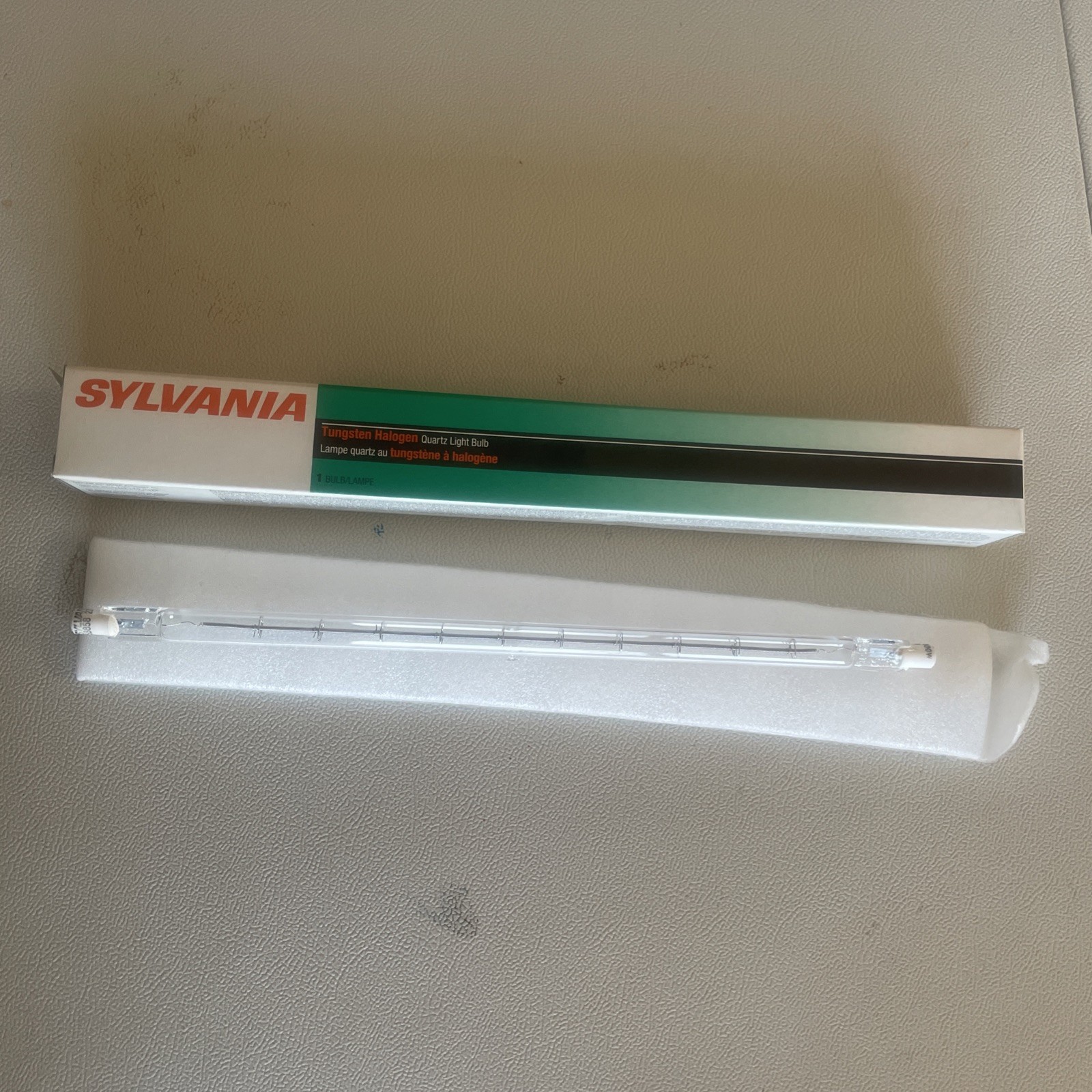 SYLVANIA 58858 Tungsten Halogen Light Bulb 1500t3q CL Rsc 1500w 277V