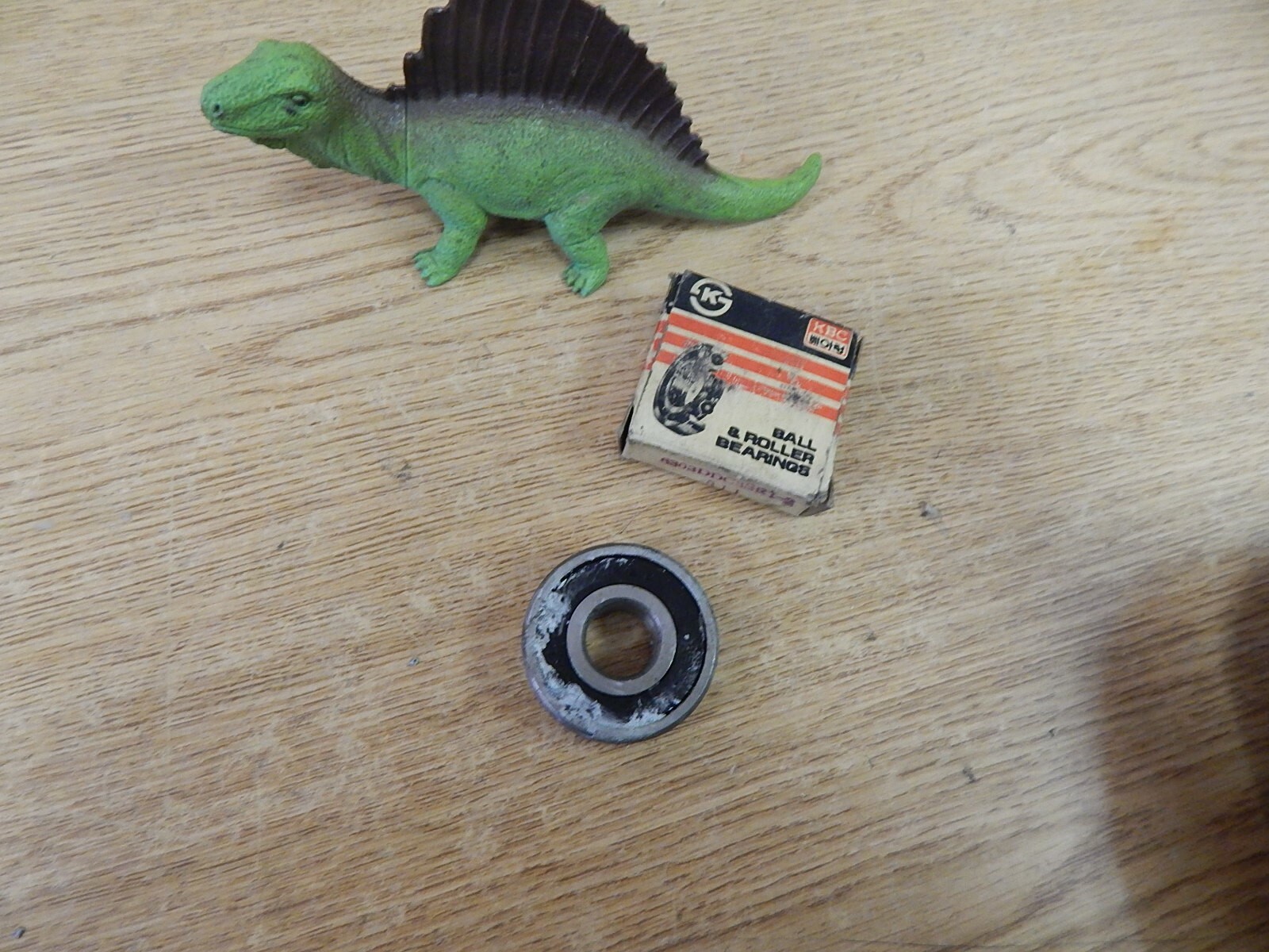 NEW KBC 6303DDC3SRI-2 511 Ball Bearing *FREE SHIPPING*