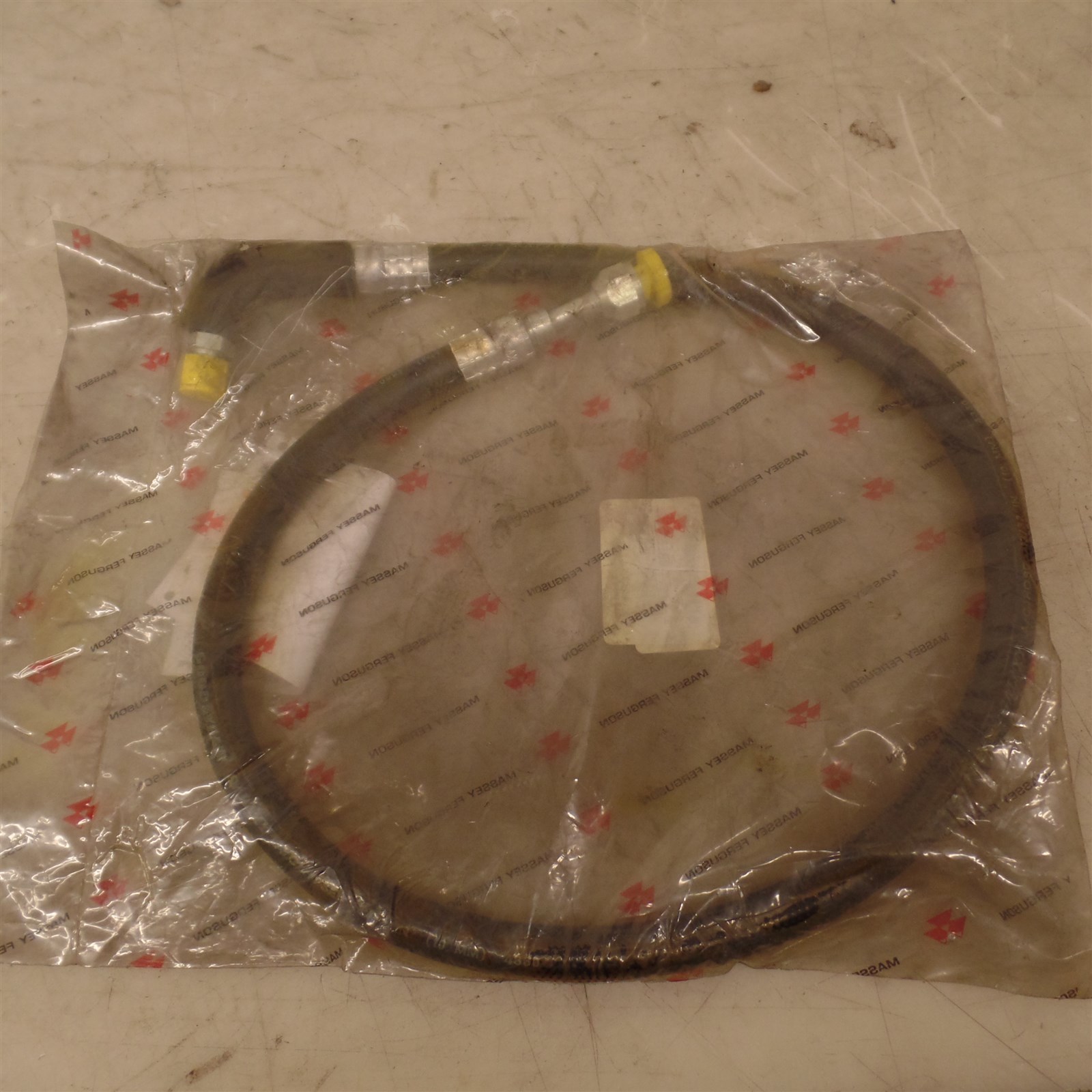 3777708M1 HOSE/HYD AGCO MASSEY FERGUSON 6110 6140 6150 6170 6180 6190 6235 MORE