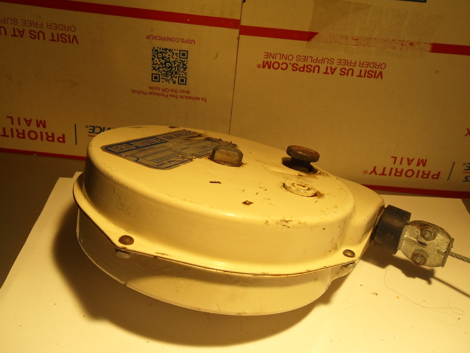 AERO-MOTIVE, 5FLR, 1 to 5lbs Tool Retractor Balancer.