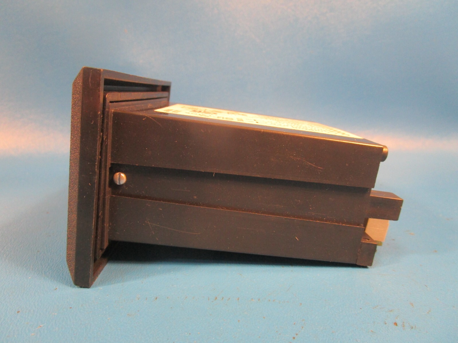 KEP MRTA3A, MINItrol Ratemeter Totalizer, 4-20mA Output, Six Digit Readout