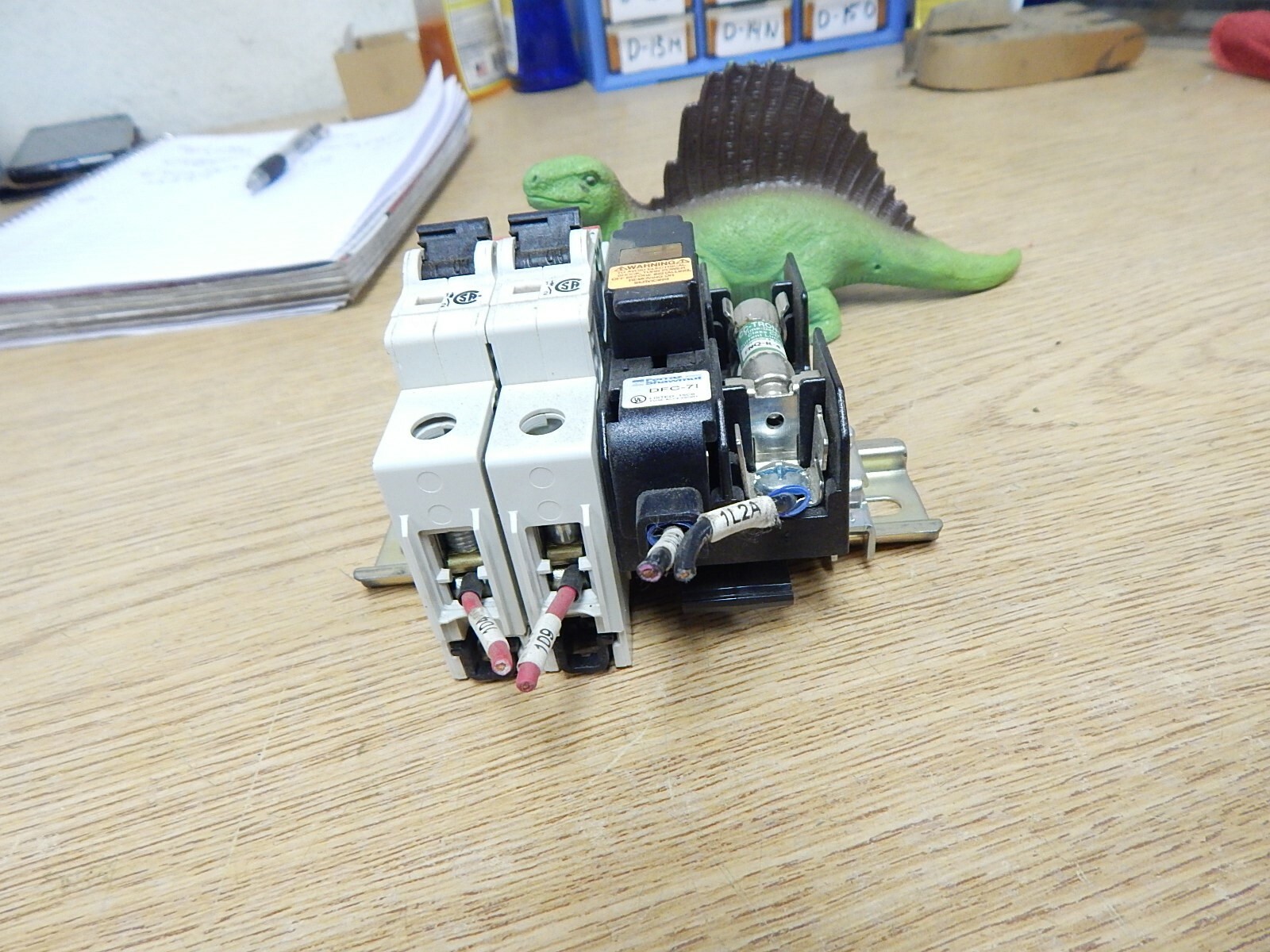Ferraz Shawmut DFC-7I Fuse Circuit Breaker Assembly 15C6 E212325 PR-5752 FNQ-R-4