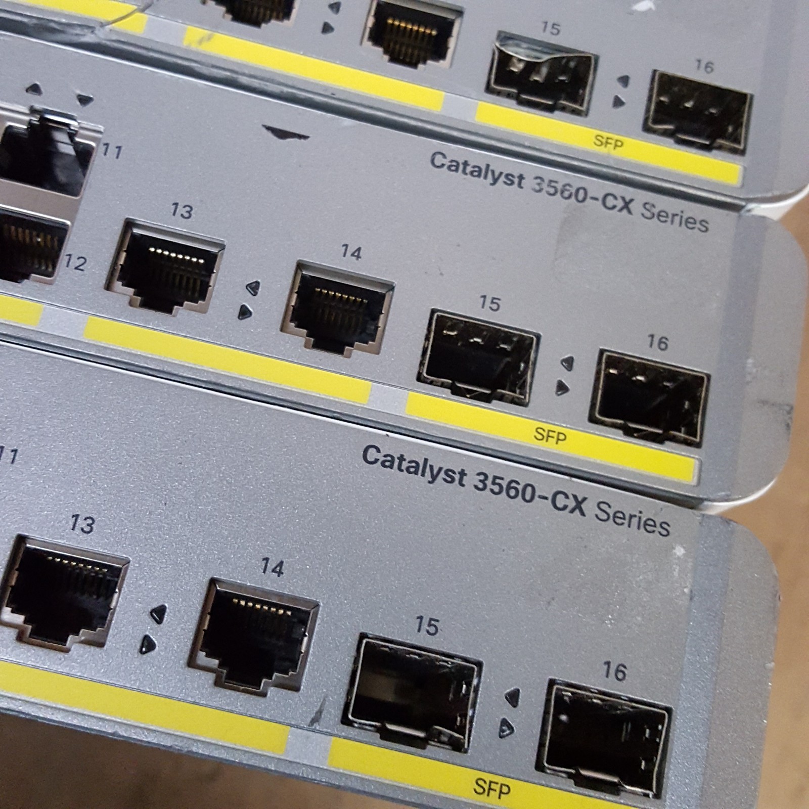 Lot of 4- Cisco Catalyst WS-C3560CX-12TC-S V04 (No Power Crds) Powers On – USED