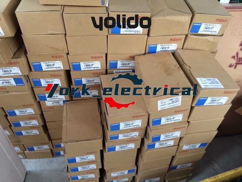 1PCS NEW R88M-W03030H-B via DHL or FedEx