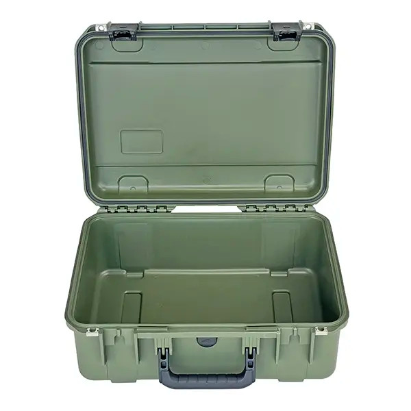 New SKB iSeries 1813-7 Case 18x13x7 – No Foam – P/N 3I-1813-7M-E