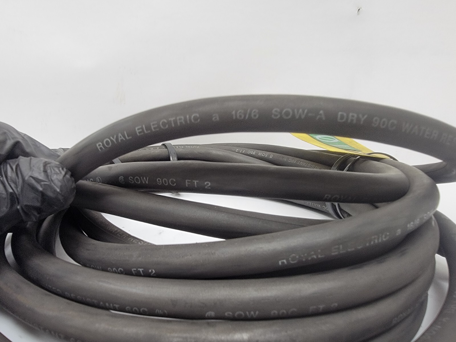 Royal Electric Power Cable a 16/6 SOW-A Dry 90C Heavy Duty Cable 703-014-629