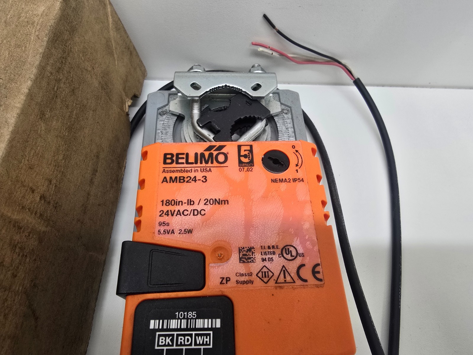 NEW IN BOX! BELIMO 24VAC/DC DAMPER VALVE ACTUATOR AMB24-3
