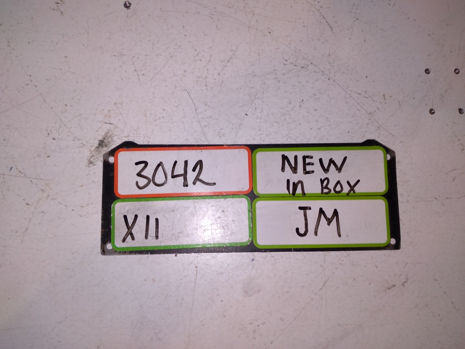 BLACK BOX new genuine factory FT046A Black Box Universal Rj Crimp Tool