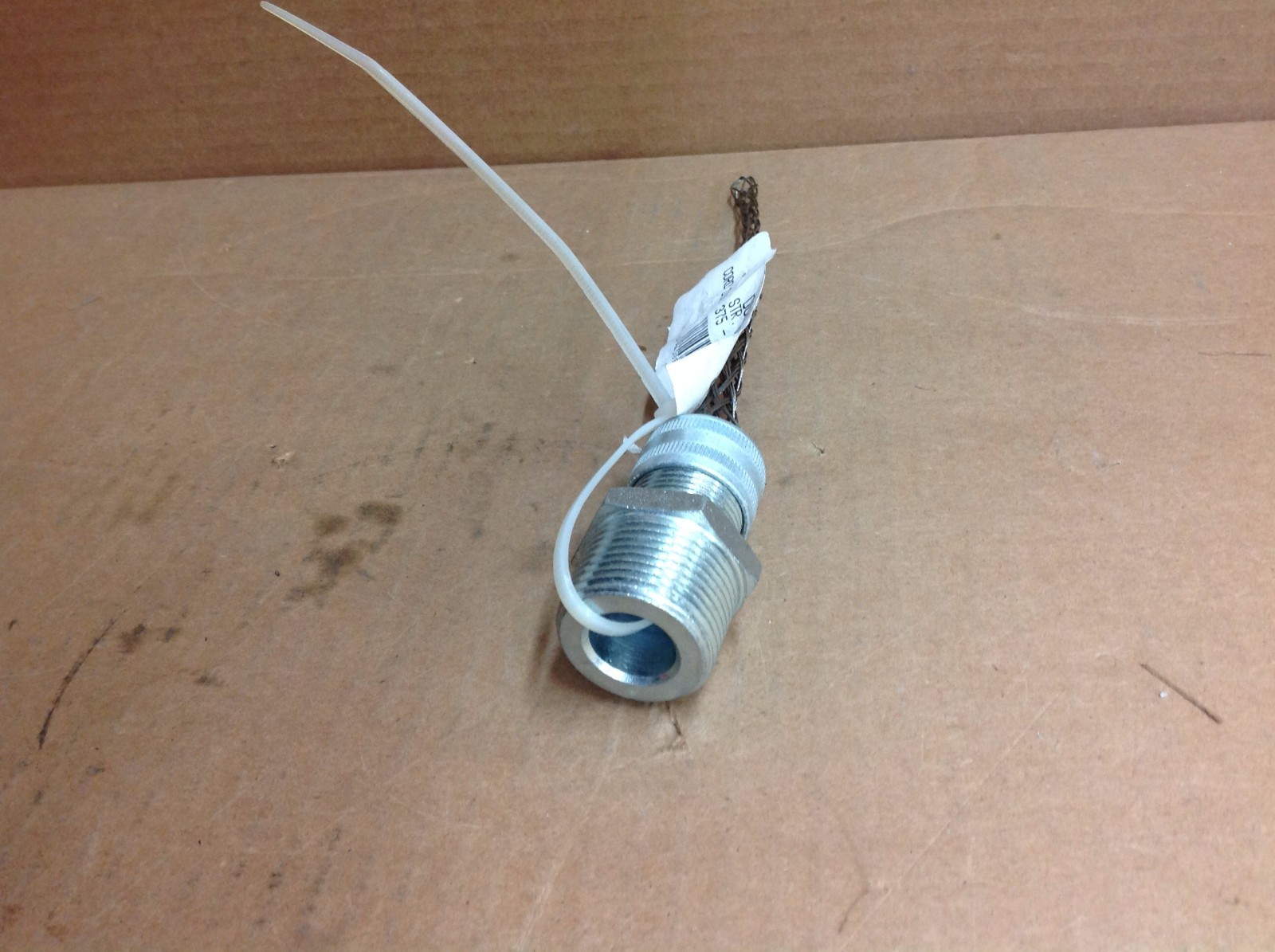 Arrow hart DC300375 Cooper Wiring Devices Fitting