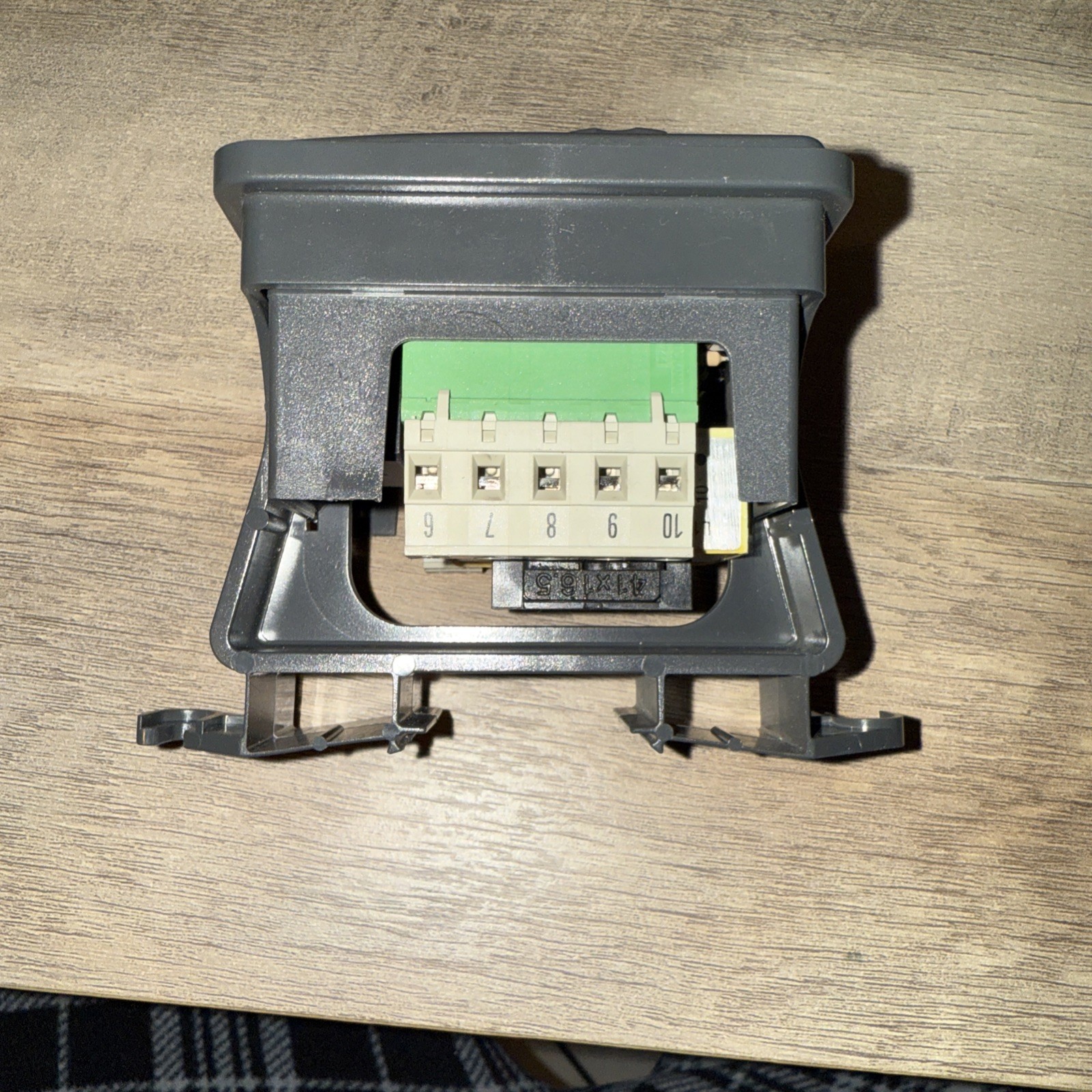 USSP Watlow LV Series Temperature Limit Controller 120 VAC LVC6kw00322282a