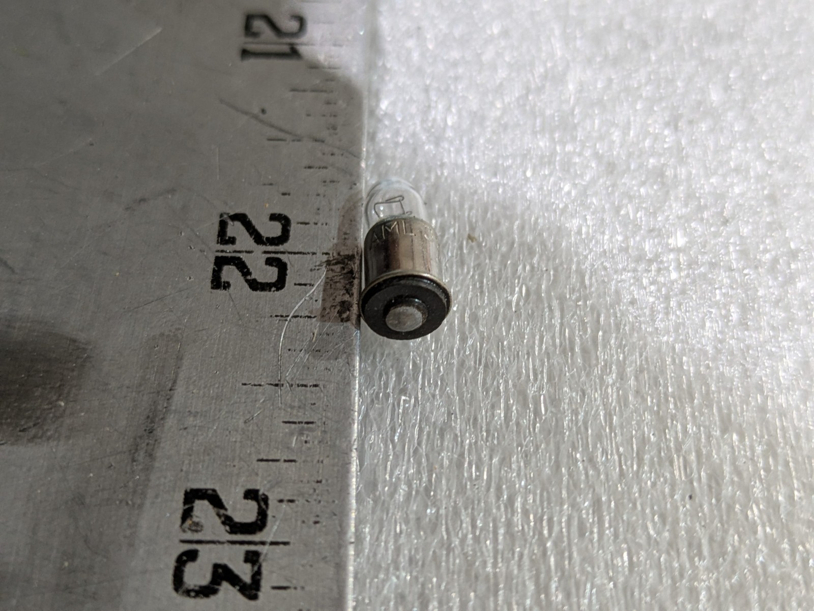 Advanced Micro Lites AML-387 T-1 3/4 Midget Flanged 28V Lamp Industrial 5/order