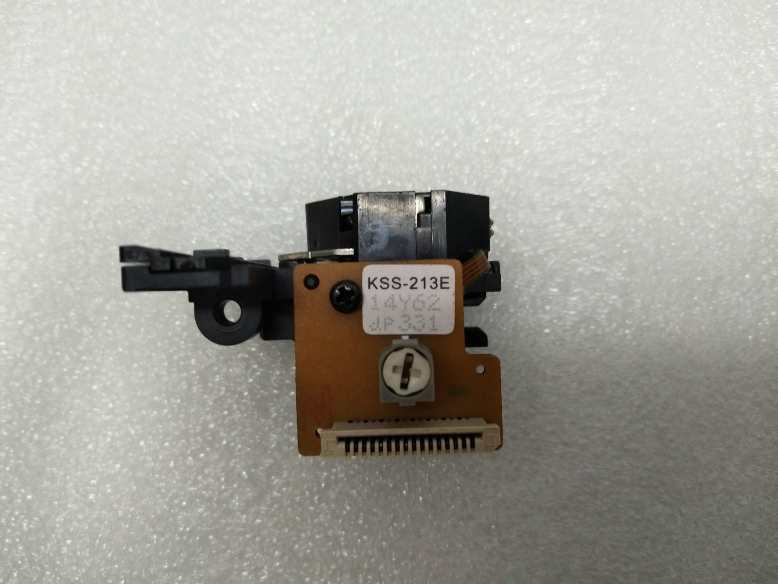 1pcs New Laser Lens Optical Pickup KSS-213E KSS 213E For Player