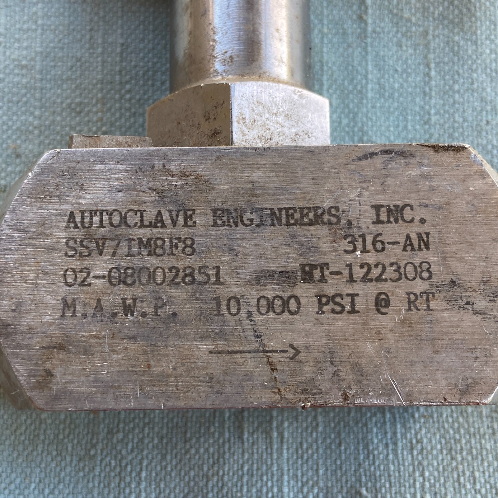 Autoclave Engineers Valve SSV7IM8F8 316-AN 10,000 PSI @ RT MAWP 02-08002851 1/2”