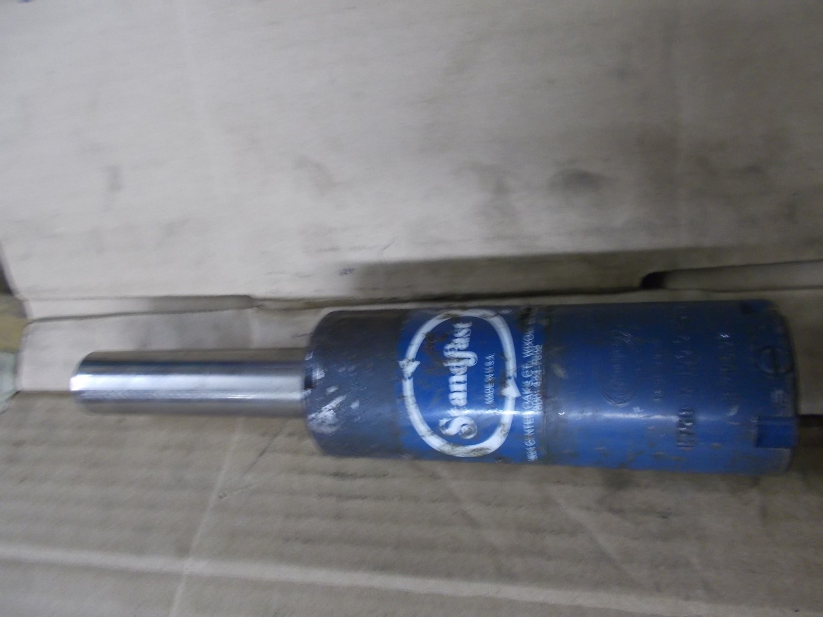 Standfast Gas Spring M750x100.0-STD *FREE SHIPPING*