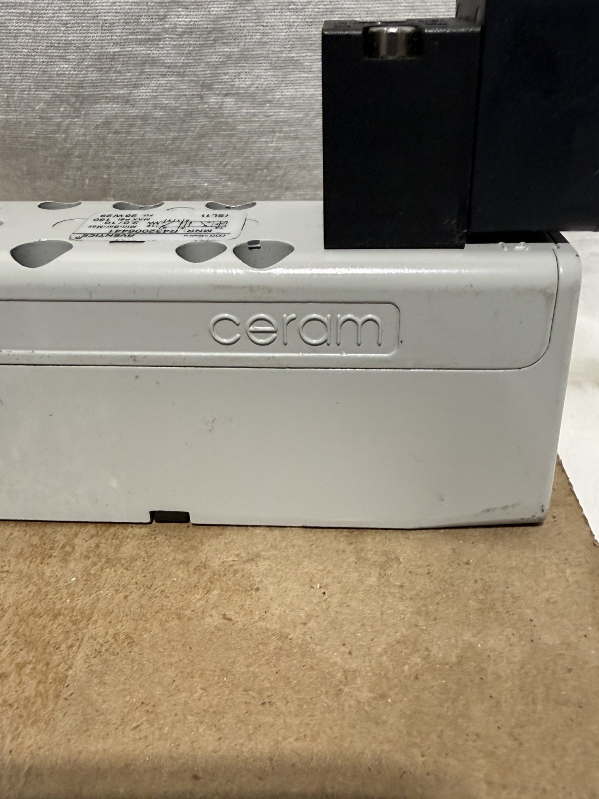 Aventics R432006441 Ceram Valve Size 1 Solenoid 24VDC GT-010061-03940 Rexroth Ne