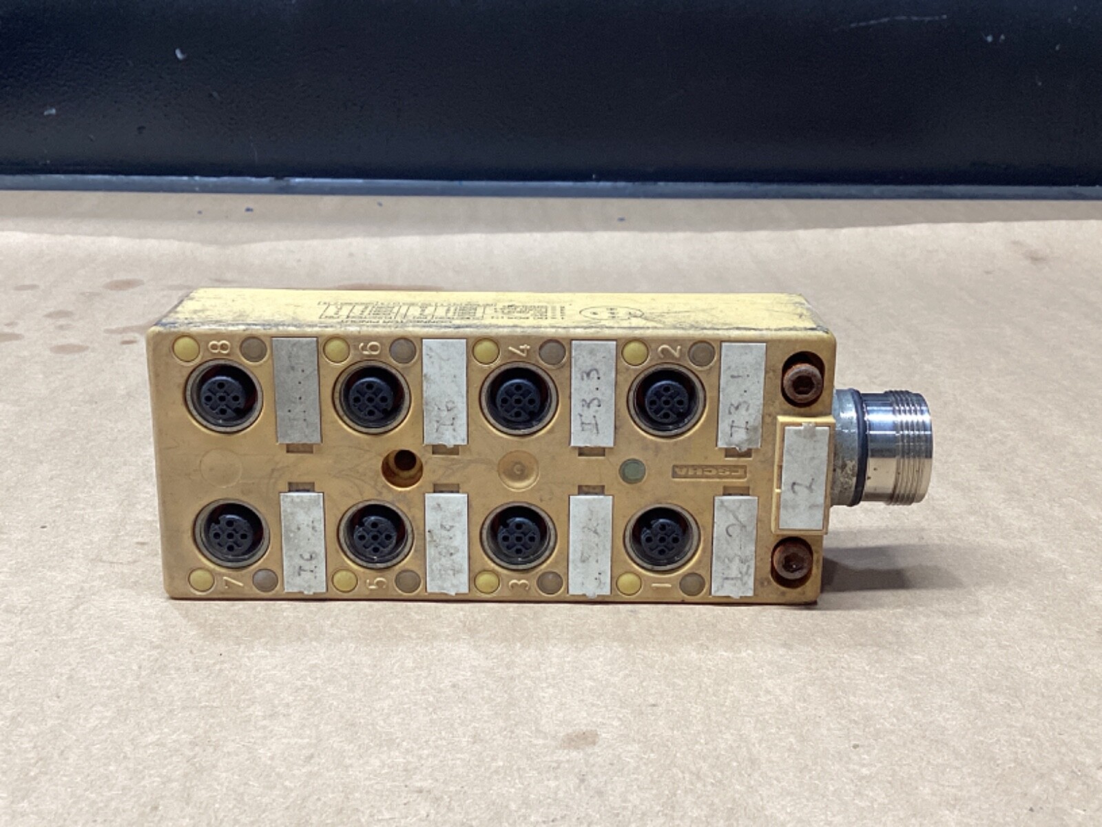 TURCK U7032 8-PORT JUNCTION BOX #110G18PR7