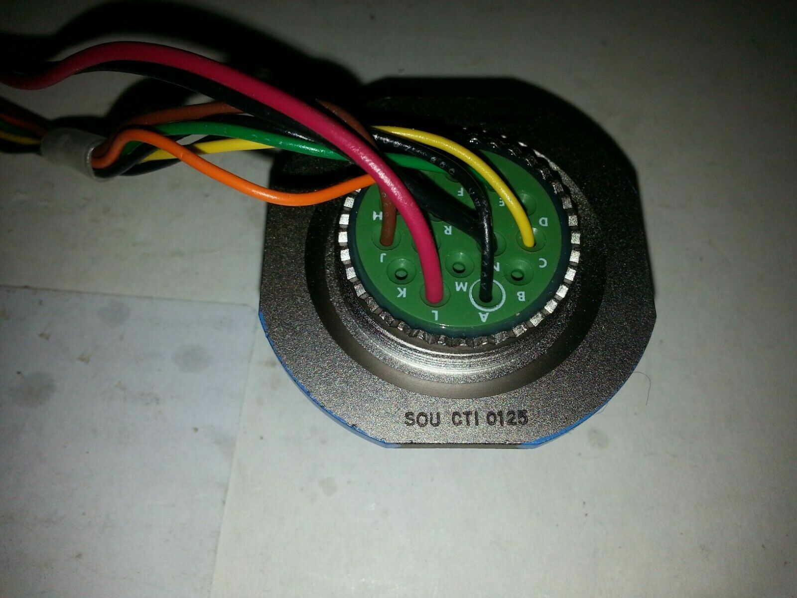 AMP JD38999/24FG16PN Mil-Spec Jam Nut Receptacle Circular Connector 16 Pin USA