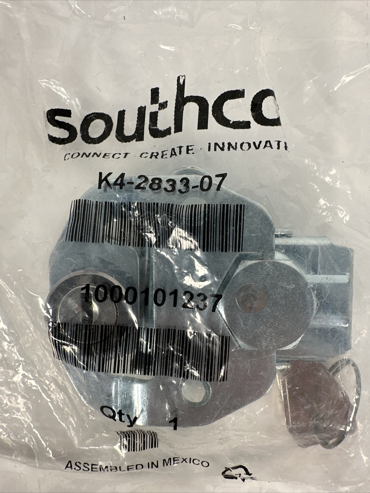 SOUTHCO K4-2833-07, ROTARY DRAW LATCH,, NEW 1000101237 with 2 key’s