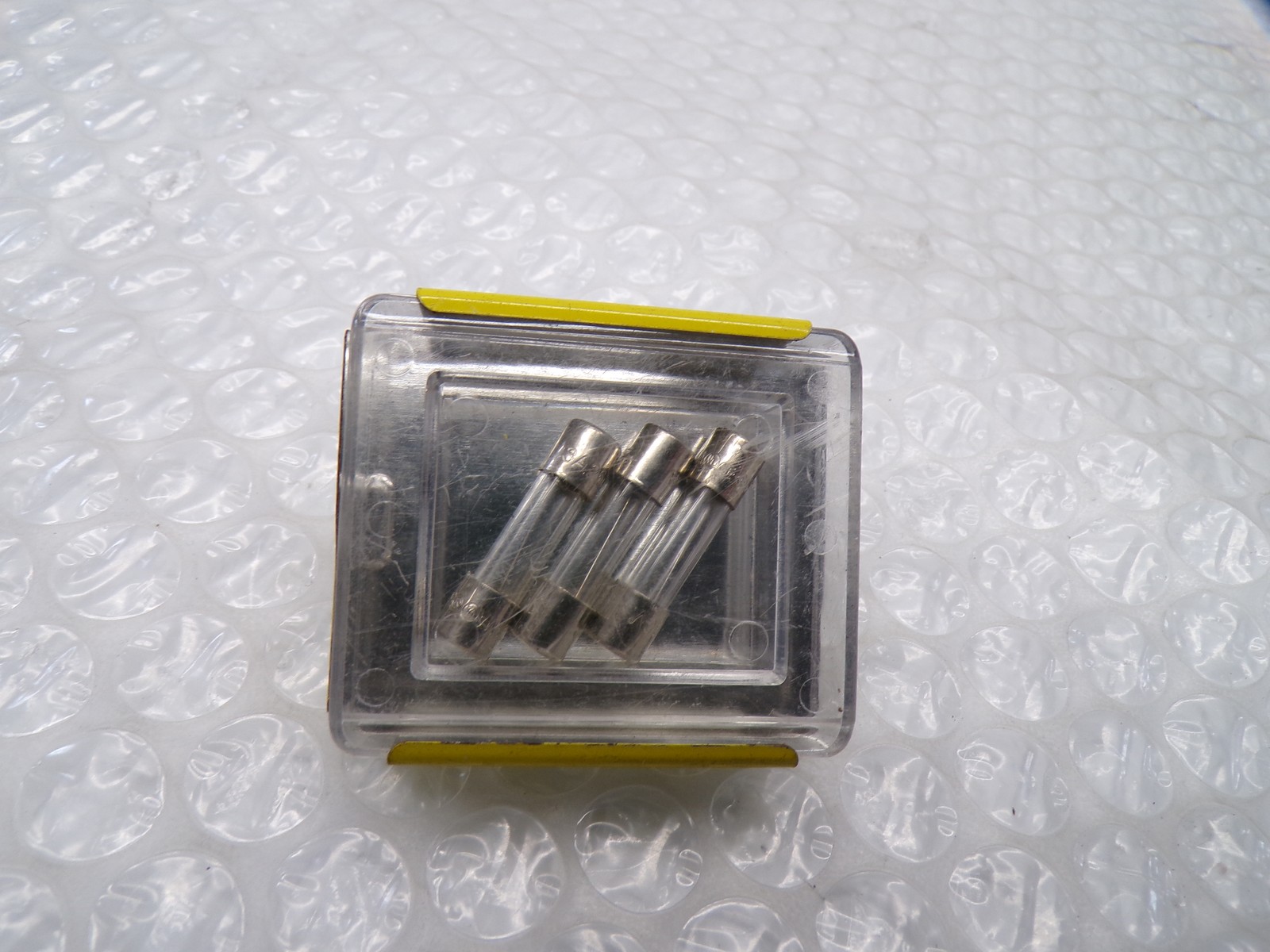 BUSSMANN GMA-3-R FUSE PKG OF 3 NSMP
