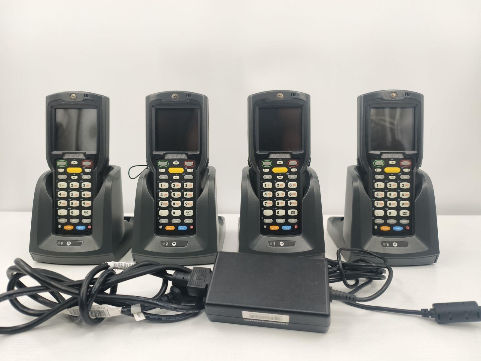 Lot Of 4 Motorola MC3090 Handheld Barcode Scanners W/ Cradles PSU Symbol
