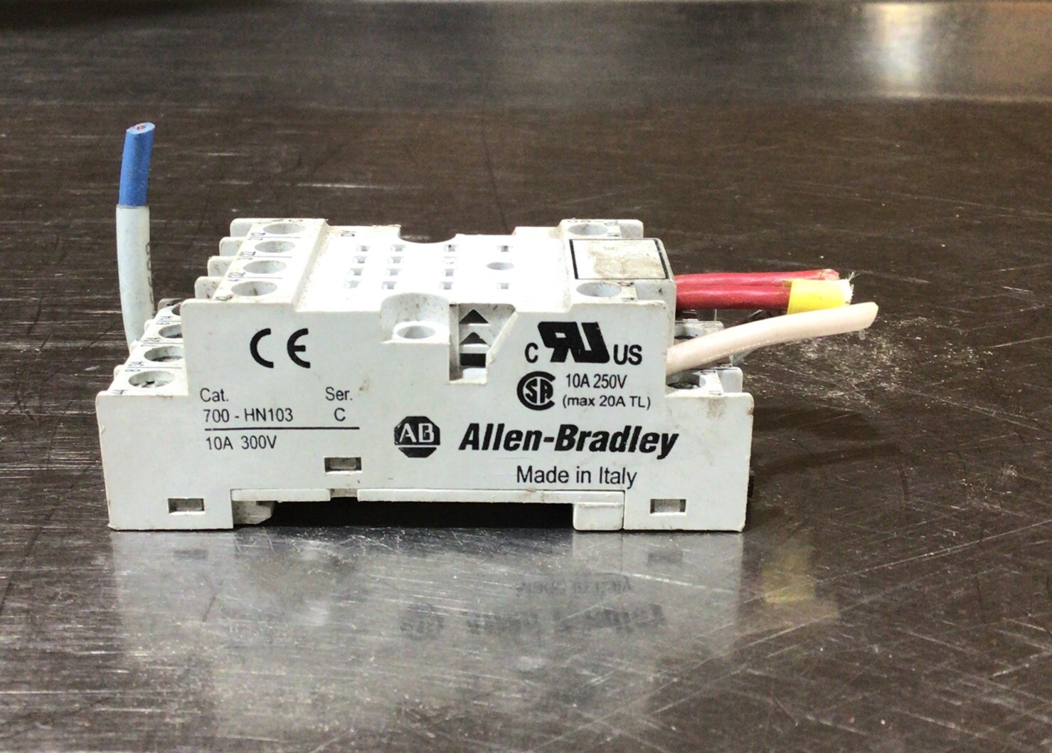 Allen Bradley 700-HN103 Series C Relay Socket 10A 300V 700HN103