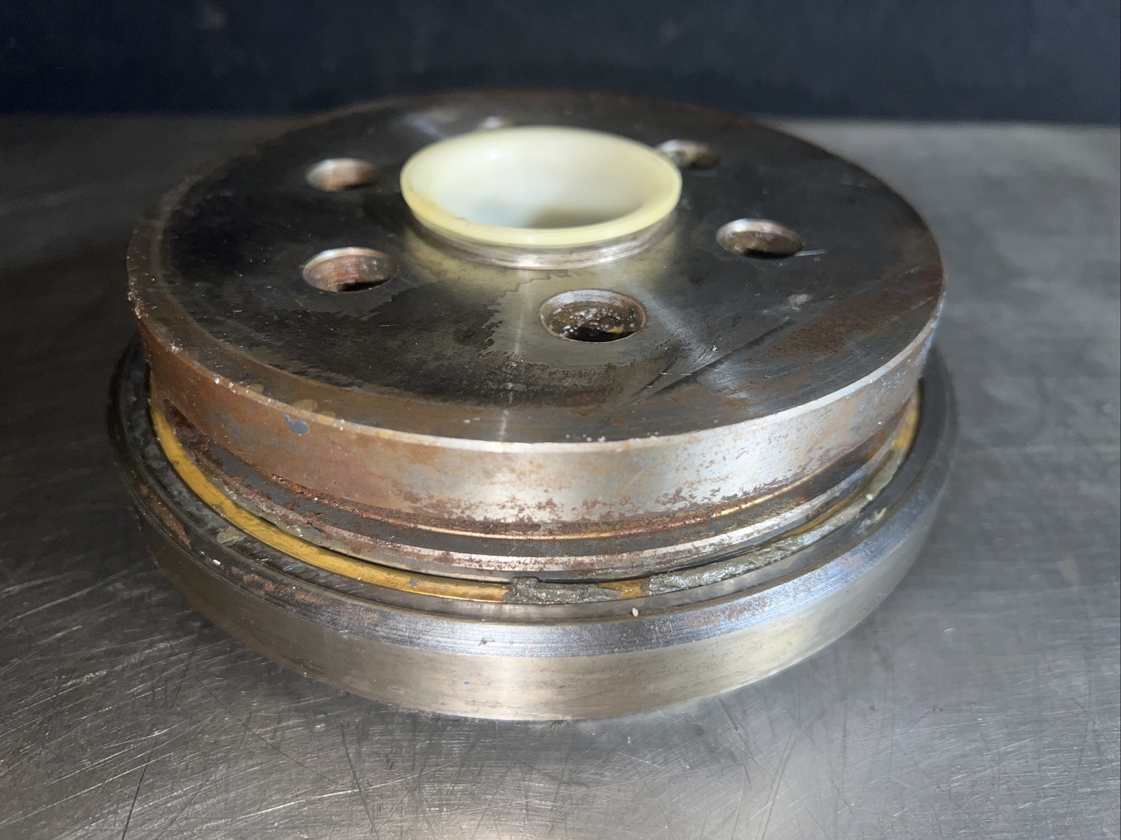 Crown Electric Pallet Jack Handle Swivel Bearing Assembly