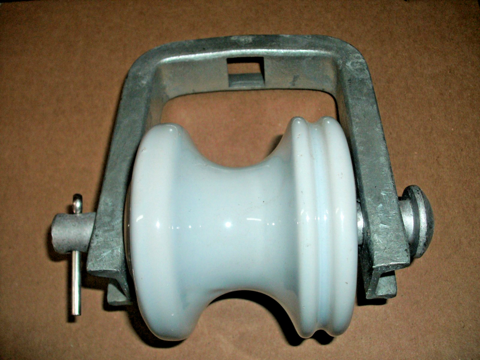 HALEX 60625 3/16″ X 3″ SERVICE ENTRANCE CLEVIS – 5 AVAILABLE