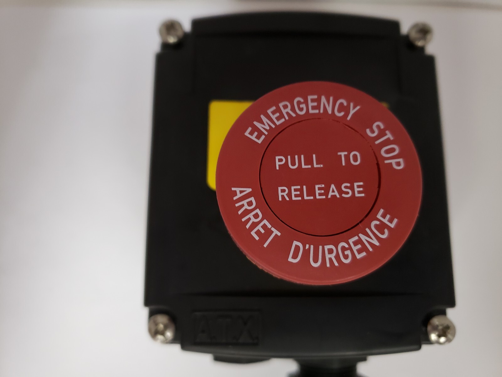 APPLETON B40164 EMERGENCY STOP BUTTON PUSHBUTTON SWITCH NIB