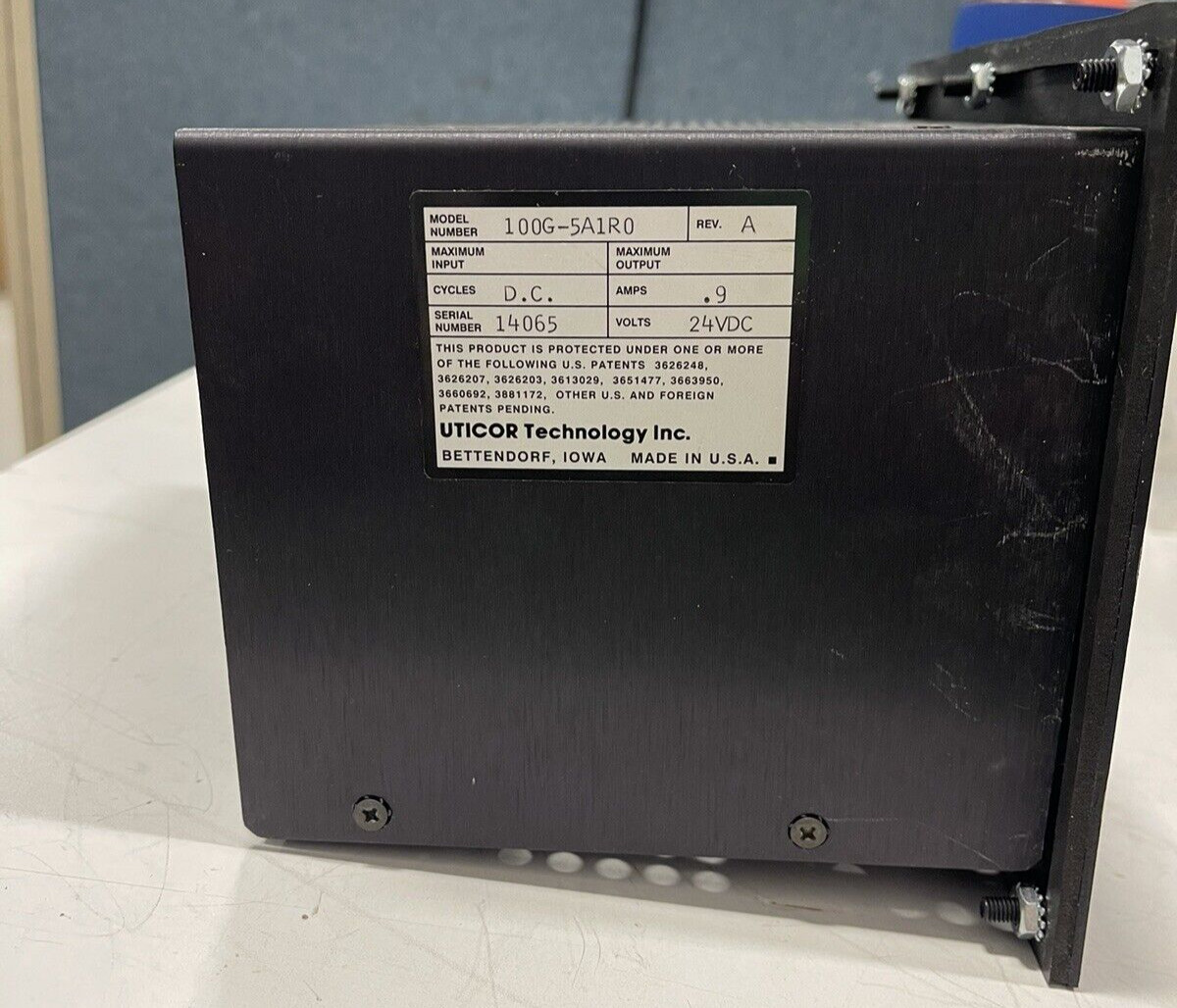 Uticor PGI-100. Model 100G-5A1R0