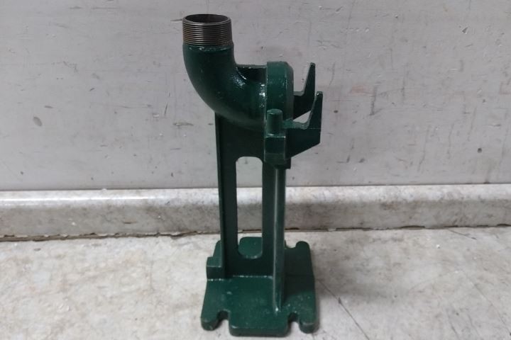 Zoeller 39-0134 19 In Overall Height 1-1/4 In MNPT Discharge Guide Rail System