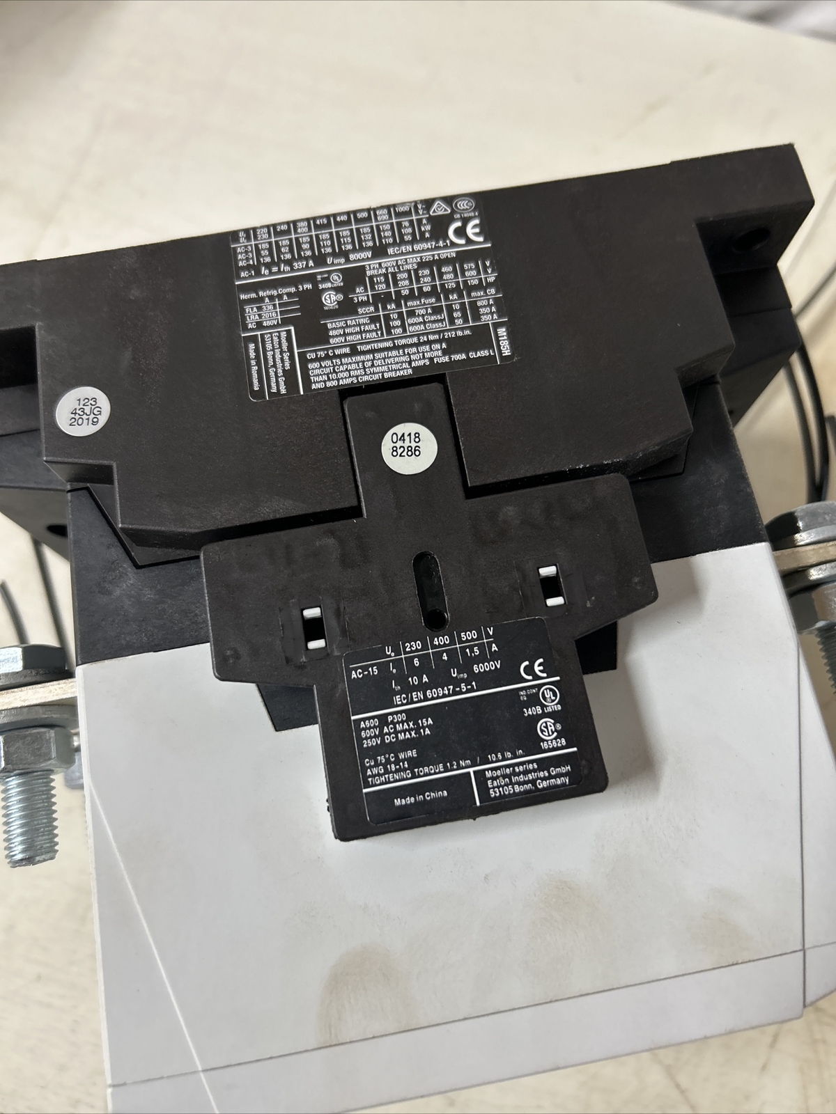 EATON DIL M185A 50-125HP 185A Contactor XTCE185H M225A-XKU-S BLOCK XTCEXTLA225A