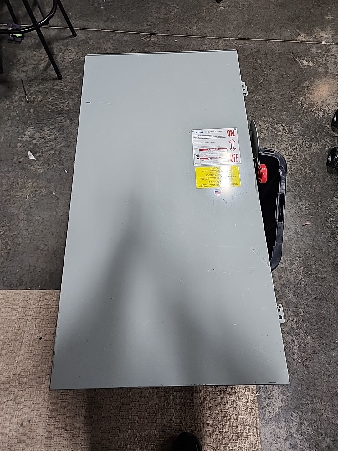 EATON CH DH365URK SER.B 400A 600V 60HZ L-45″ W-23″ D-7″ NO HOLES KNOCKED NEMA 3R