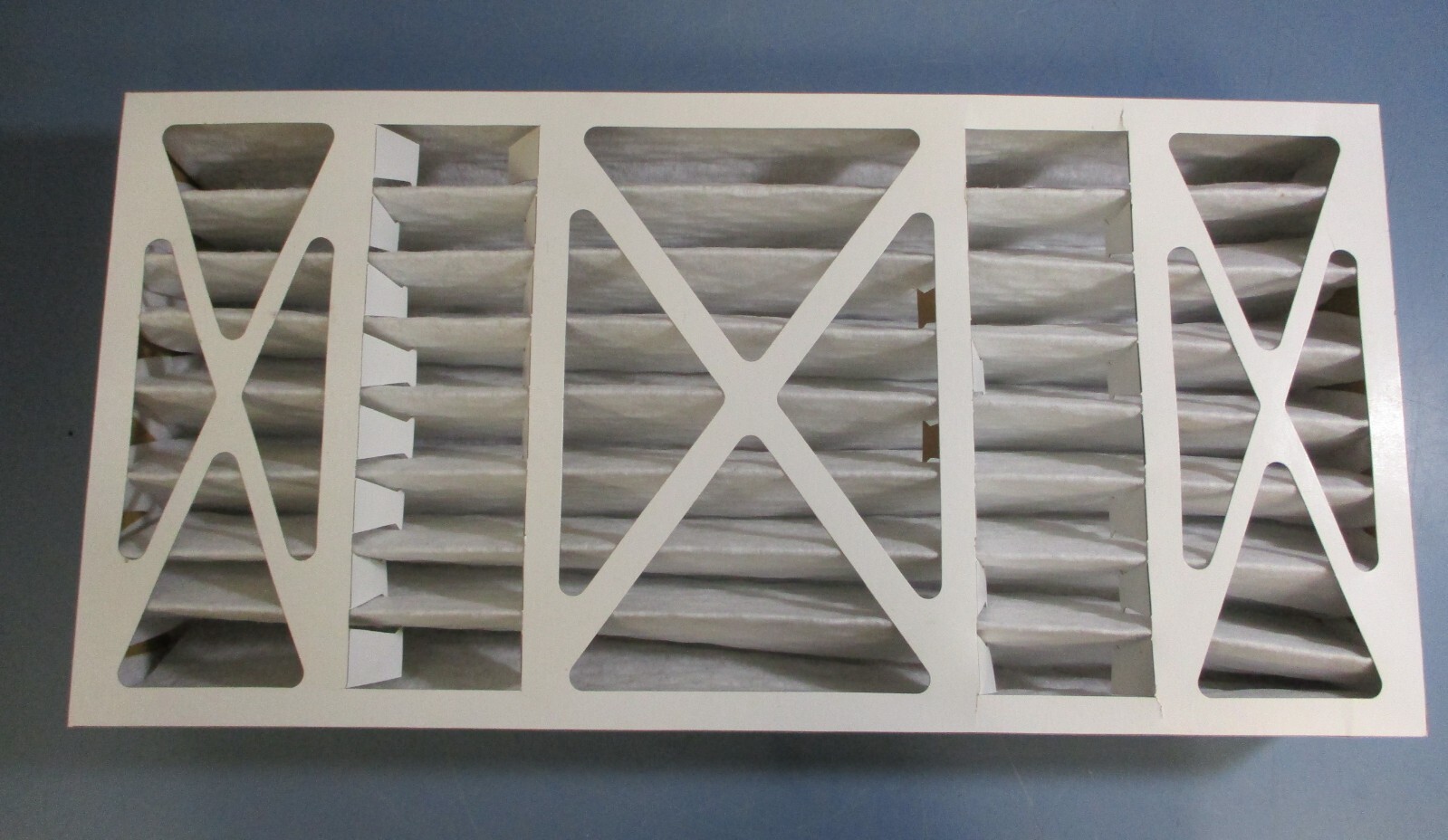 (Lot of 6) Air Handler 2W238 Pleated Air Filter 12″ x 24″ x 4″ MERV 7