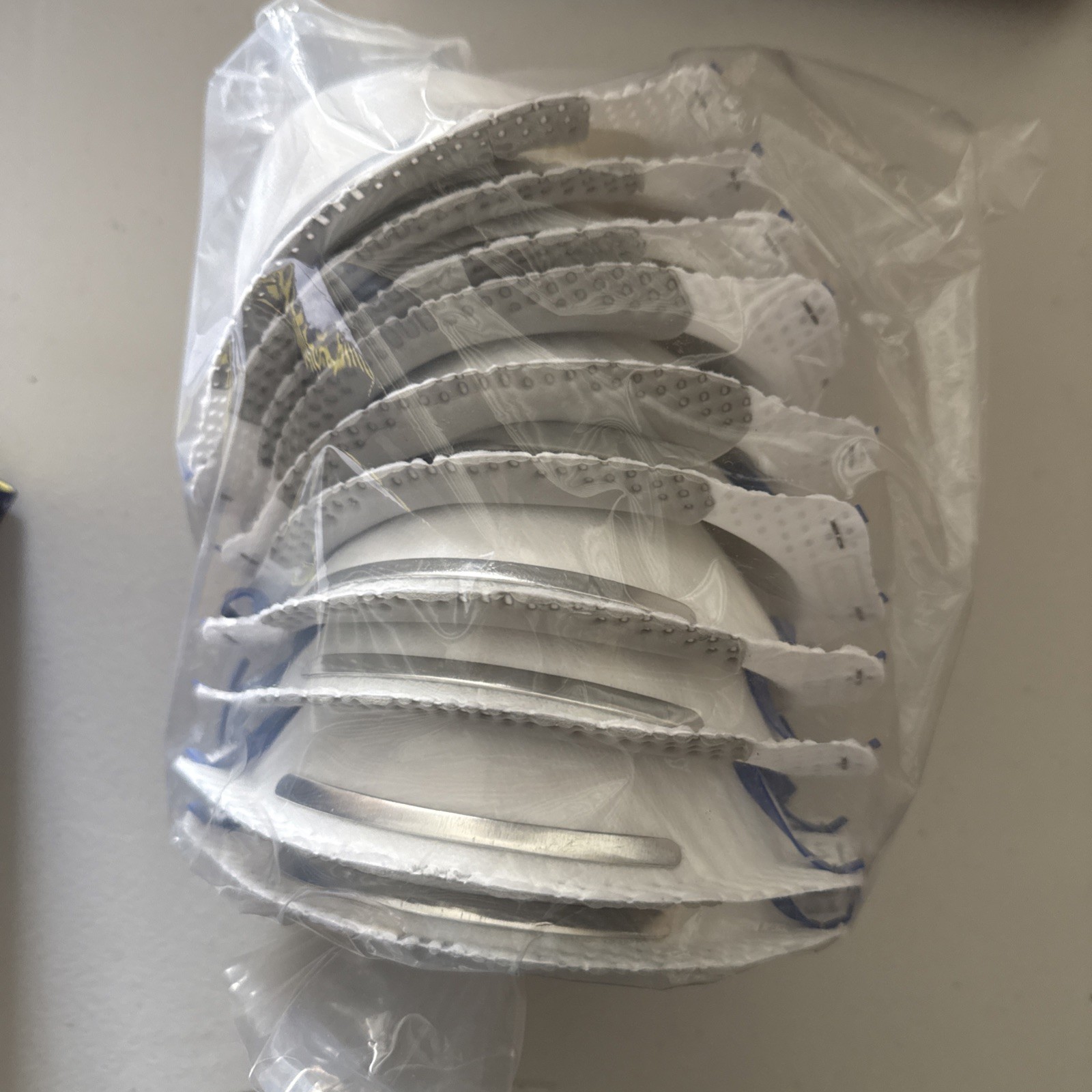 Lot Of 80 New North 7140N95 Disposable Particulate Respirators N95