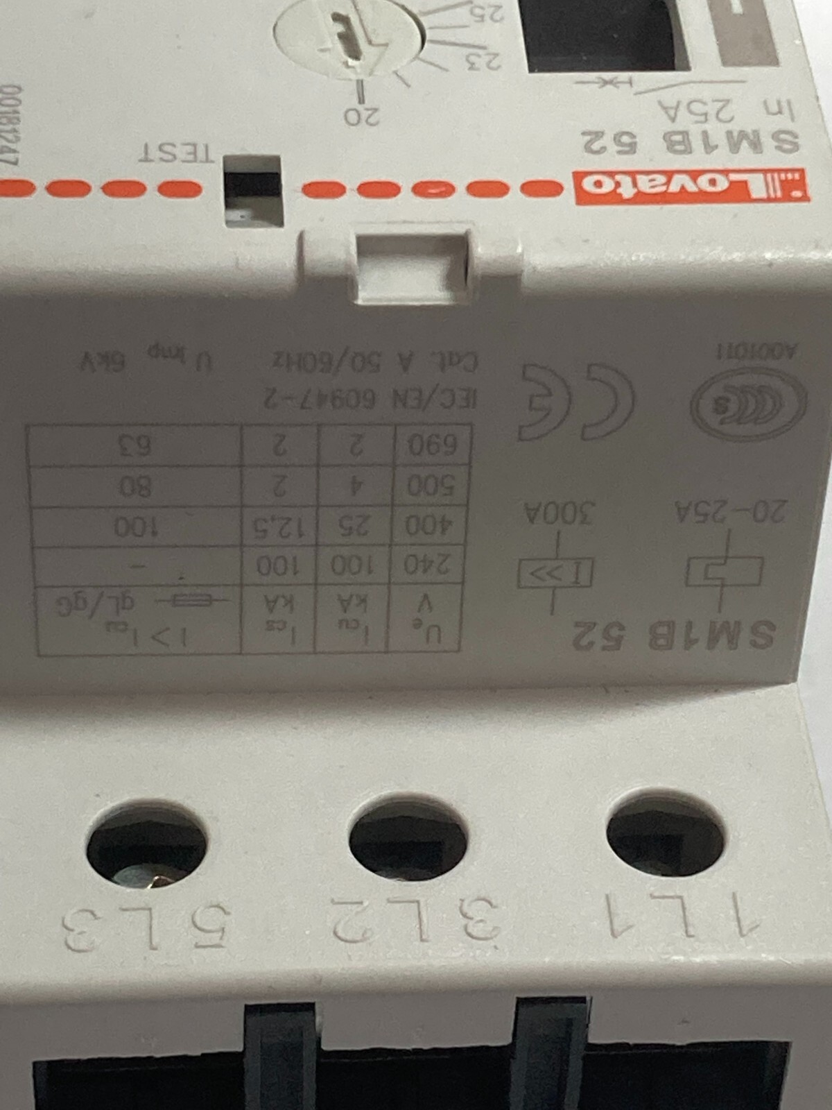 LOVATO 11SM1B52 CIRCUIT BREAKER MOTOR PROTECTION 400V 20-25A NNB
