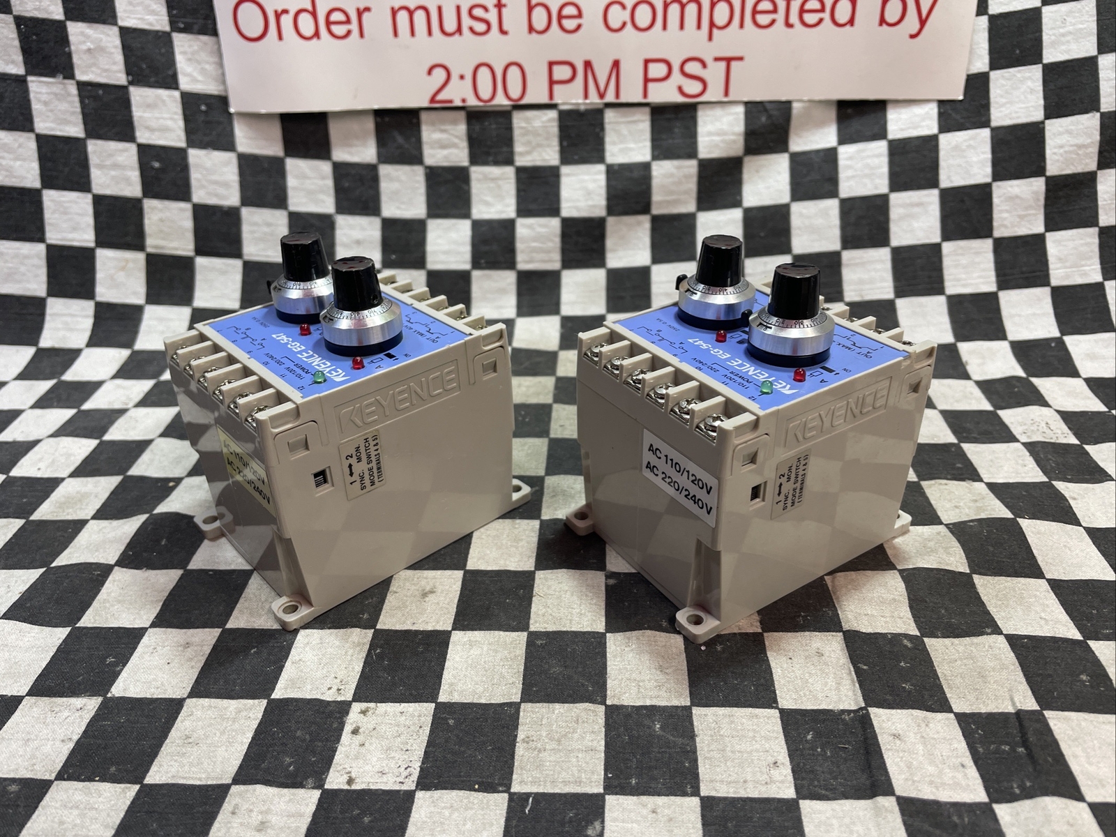 KEYENCE EG-547, EG547, SERVO AMPLIFIER UNIT, LOT OF 2, ShipSameDay