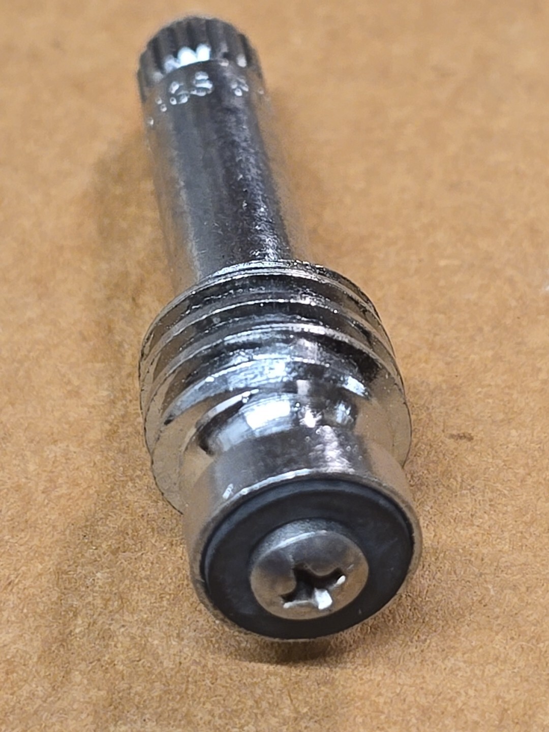 T&S Brass 000812 Spnd RM NSRT LH