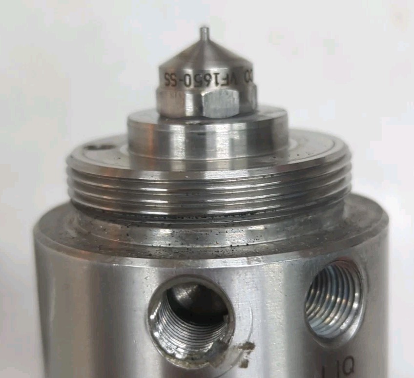 Spraying Systems Co. Air Atomizing 1/8 VAU-SS